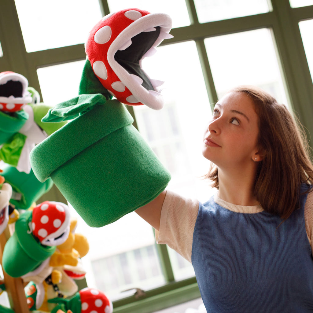 Gigantic Piranha Plant Puppet (with a model)