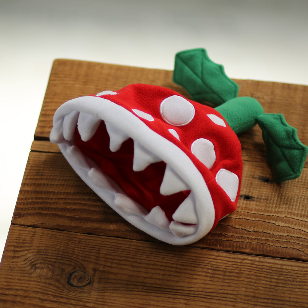 Official Nintendo product: Piranha Plant beanie